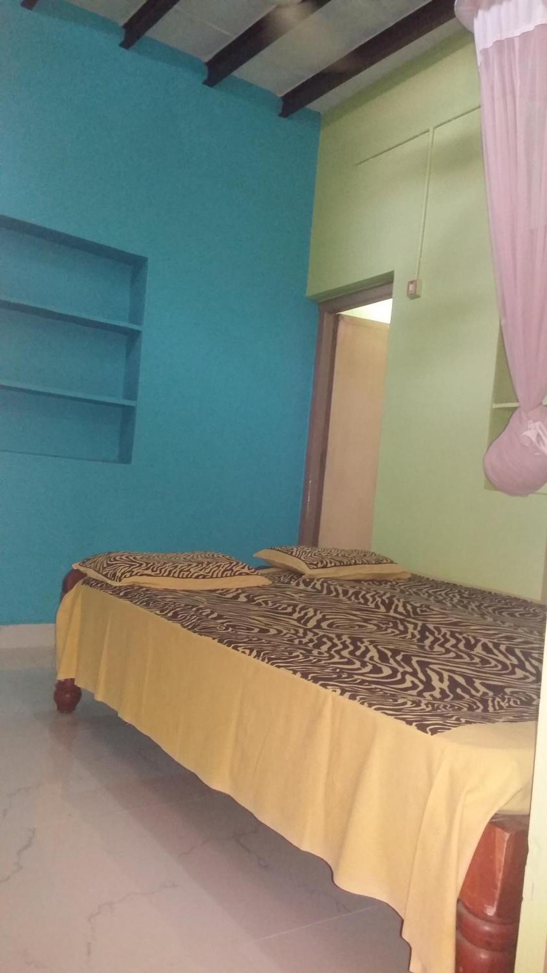 Rashmitha Guest House Hampi Dış mekan fotoğraf