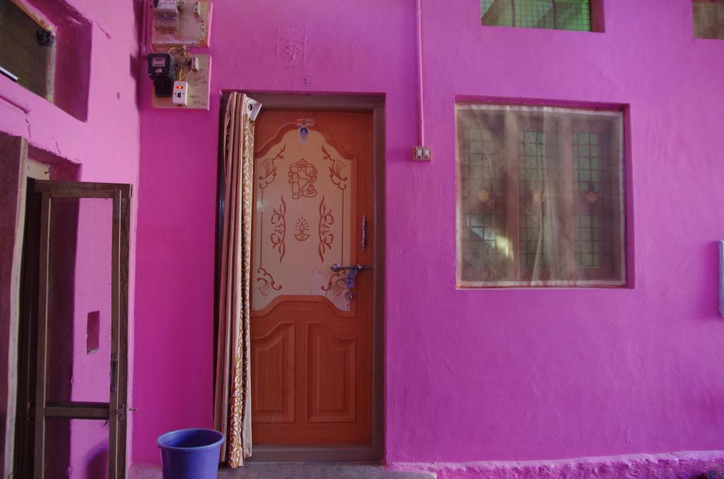 Rashmitha Guest House Hampi Dış mekan fotoğraf